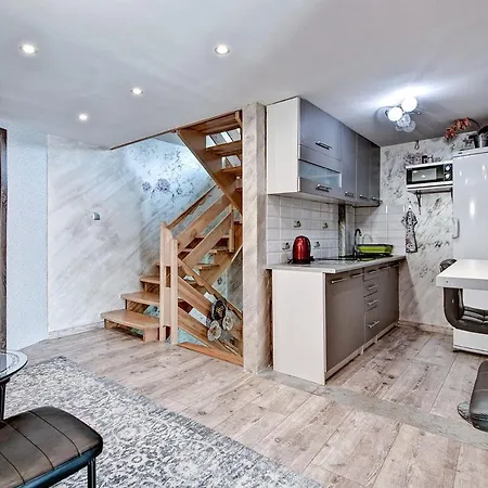 ホームステイ Goscinne 